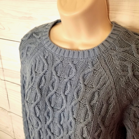 ⚡️SALE⚡️MK Cable Knit Sweater - Picture 2 of 9